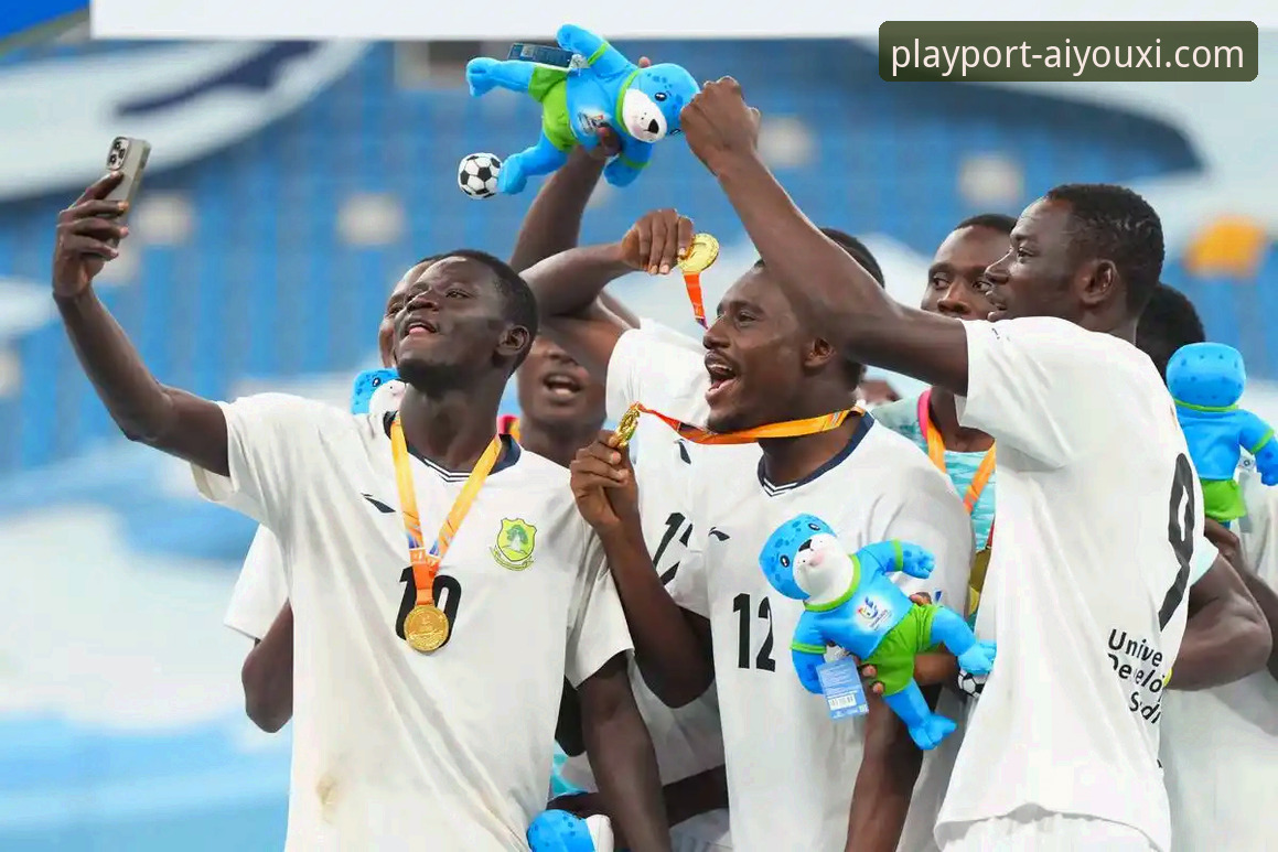 爱游戏APP注册登录 奥地利5-1大胜加纳:一场友谊赛的战术与细节全面解析